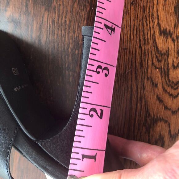 Vintage Black Sling Back Heels Round Toe Women 8 M Tan Trim y2k NOS Two Lips - Picture 9 of 10